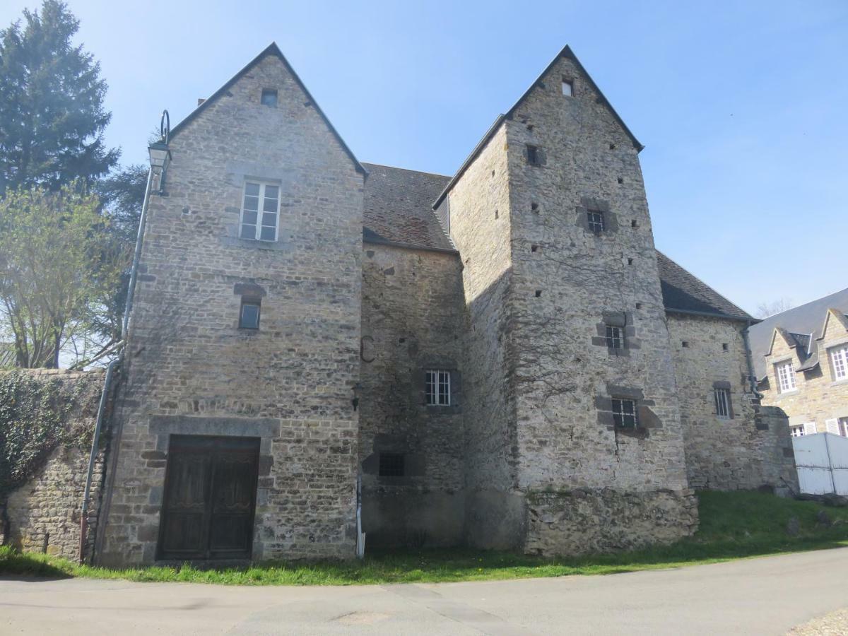 Le Manoir De Placy - Chambres D'Hotes Clecy Exterior photo