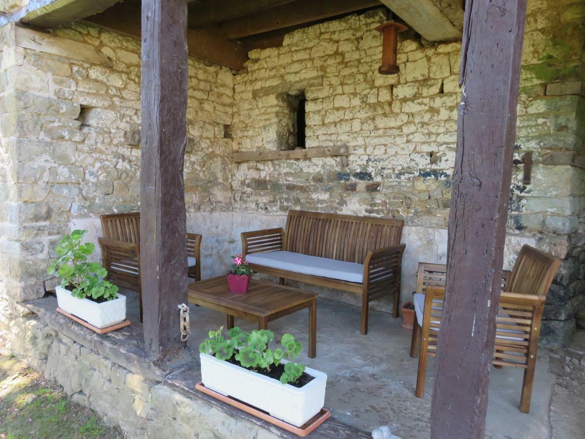 Le Manoir De Placy - Chambres D'Hotes Clecy Exterior photo