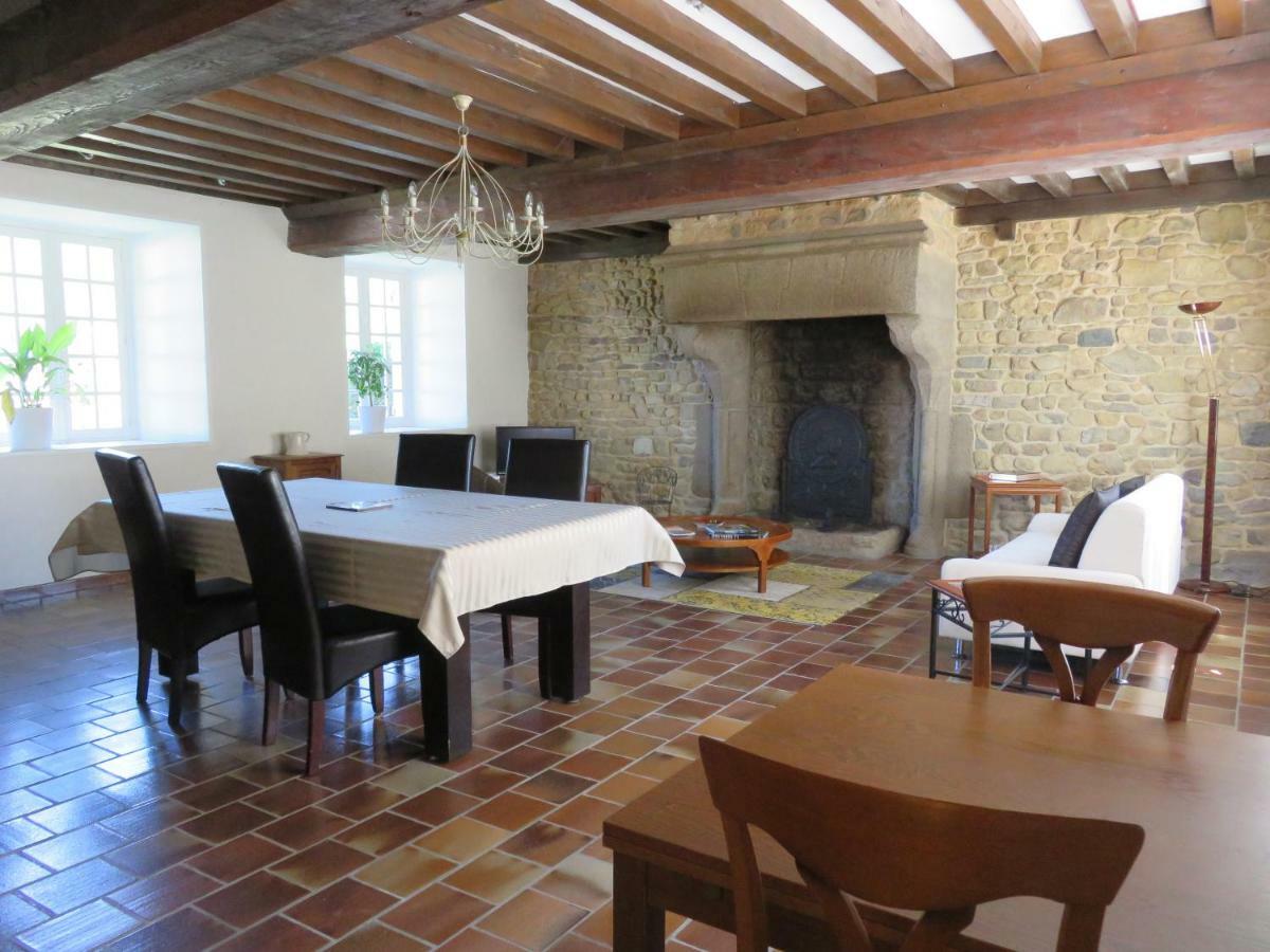 Le Manoir De Placy - Chambres D'Hotes Clecy Exterior photo